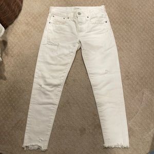Moussy Vintage white denim jeans.